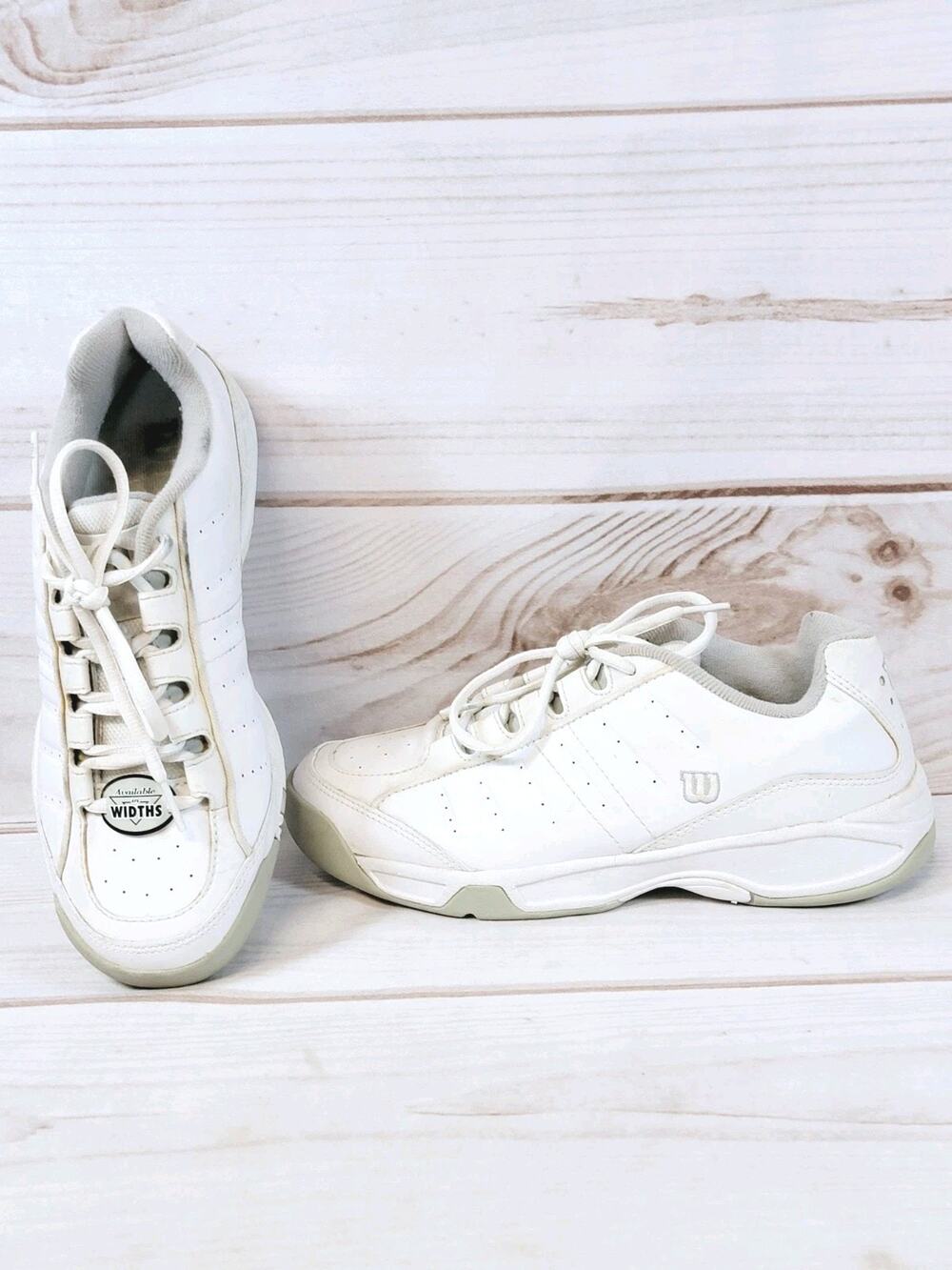 Wilson Pro Womens Size 9 White Grey Tennis Shoes Sneakers WRS31275 EUR 42